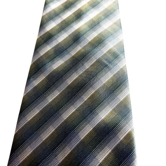 Van‎ Heusen Green Tan Polyester Plaid Tie - Picture 2 of 6